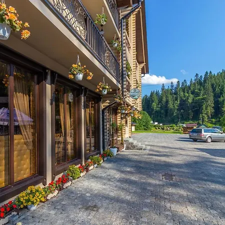 Turda Гостевой дом Буковель